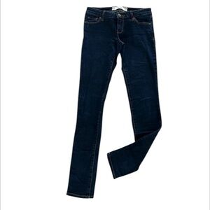 Abercrombie & Fitch size 25 skinny fit jeans in dark wash